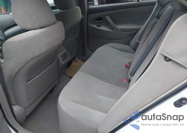 4T1BE46K27U547053: 42526980