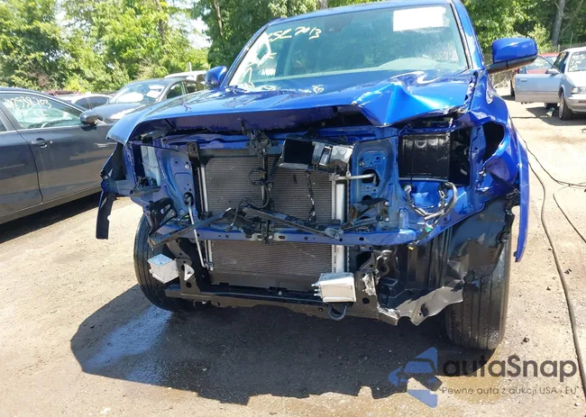 3TYAX5GN8PT075684: 42527013