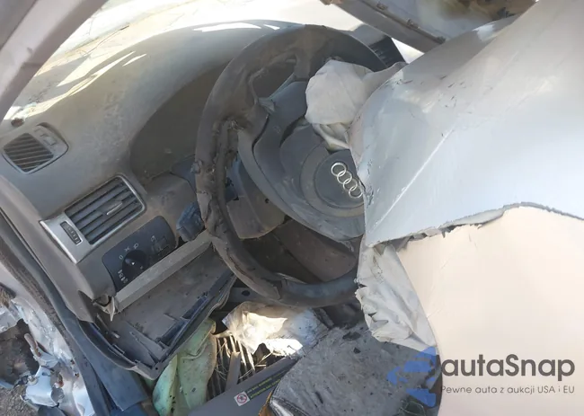 WAUEH24B3YN033236: 42527095