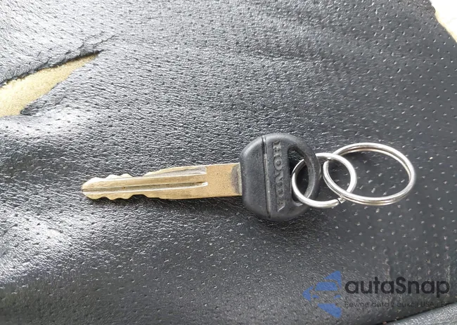 JHLRD1870YS022201: 42527115