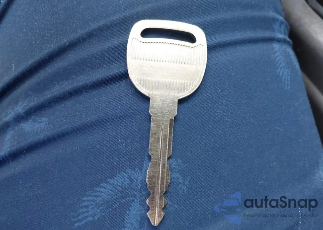 2GCEC19T241431126: 42527137