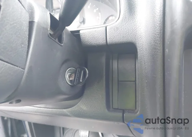 JS3TD21V7V4109189: 42526480