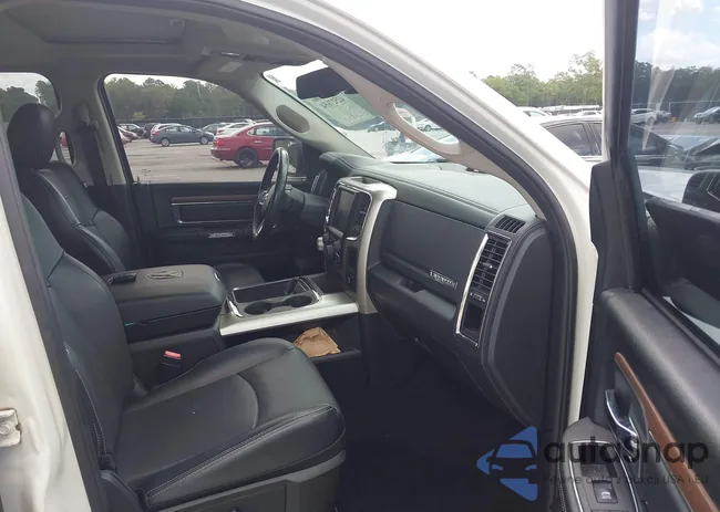 1C6RR6NT5HS781981: 42527654