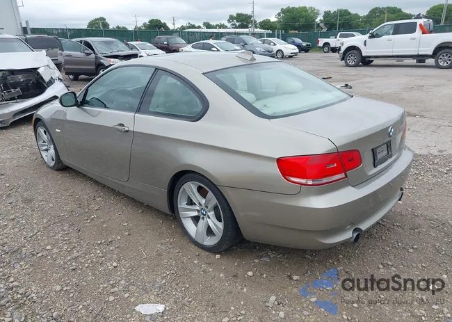 WBAWB7C55AP049009: 42527703