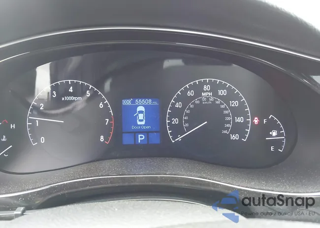 KMHGC4DD0DU247488: 42527738