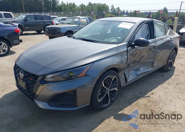 1N4BL4CV9RN388818: 42527749