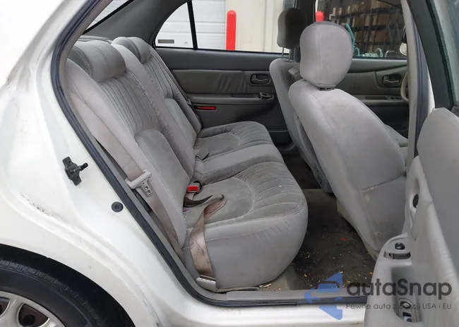 2G4WS52J011247544: 42527803