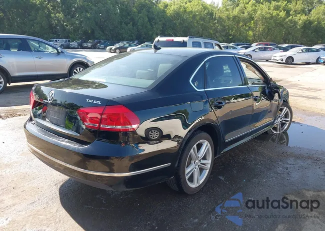 1VWCV7A31FC071700: 42527858