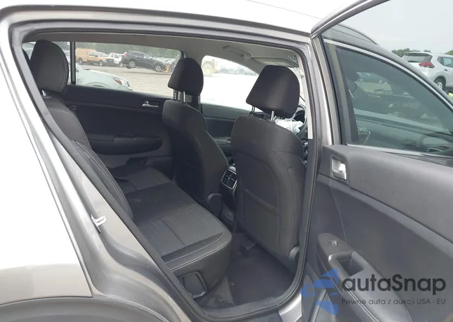 KNDPM3AC2J7373899: 42527963