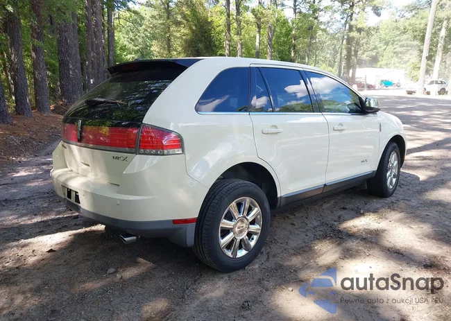 2LMDU68C78BJ26129: 42527998