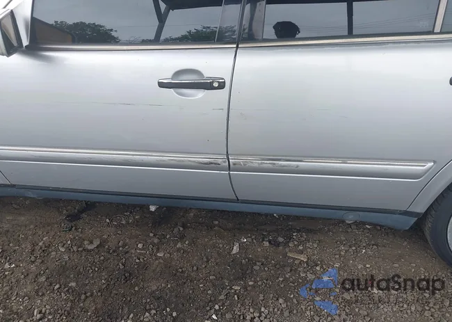 WDBJF65H9XA809911: 42528124