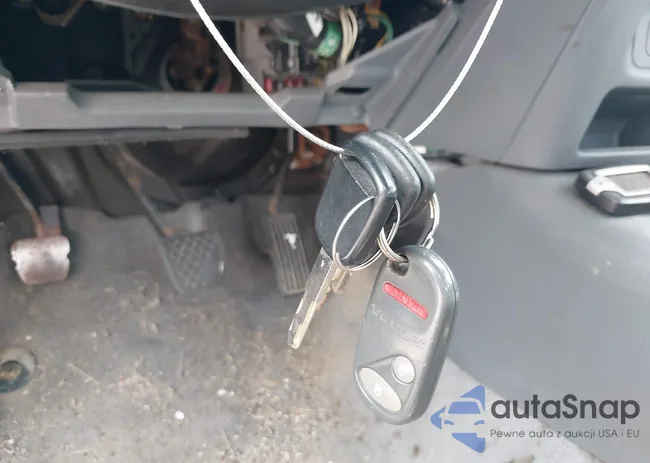 1HGES15521L046019: 42528129