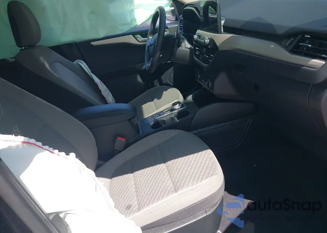 1FMCU0G65LUC62679: 42528143