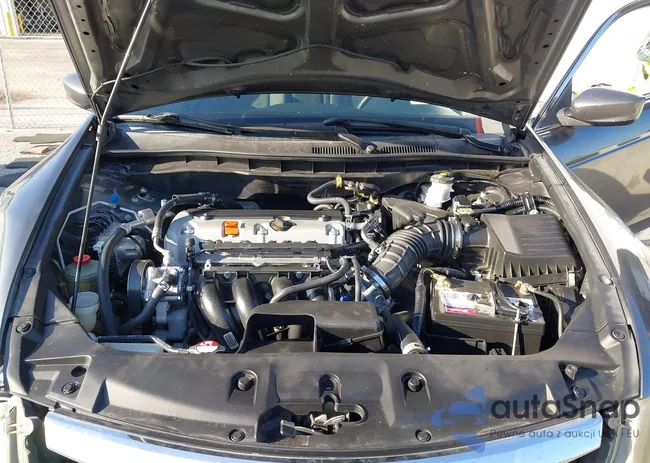 1HGCP2F3XBA108470: 42527212