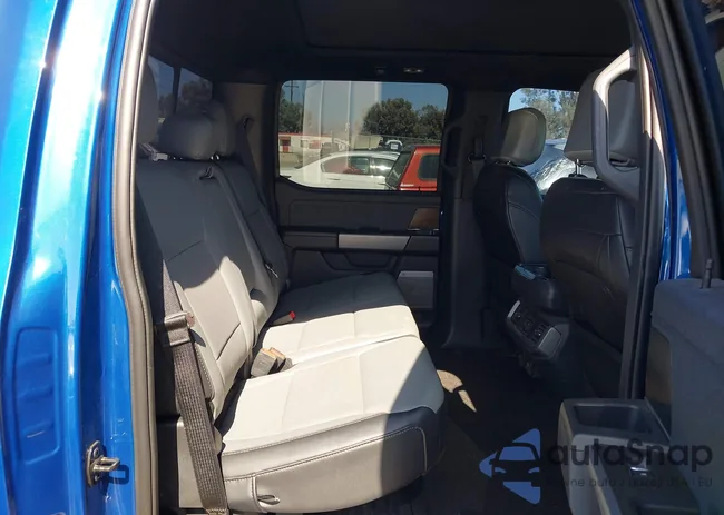 1FT6W1EVXNWG07675: 42527286