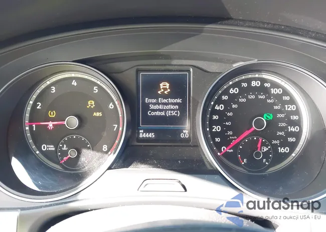 1V2AP2CA2JC599675: 42527327