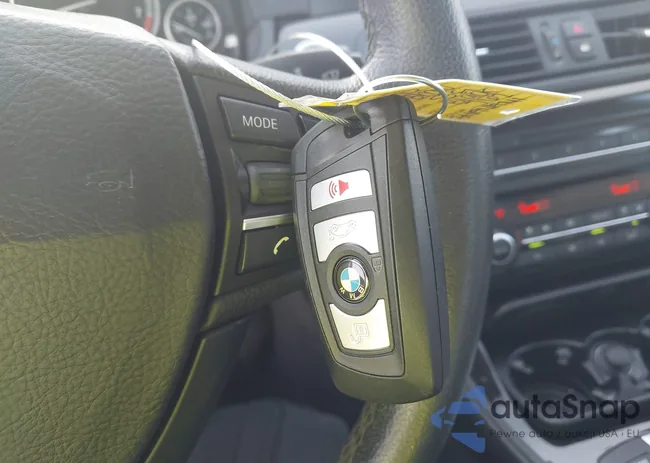 WBAFR7C57DC822666: 42527368