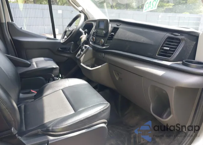 1FBAX2Y85LKA33448: 42527391