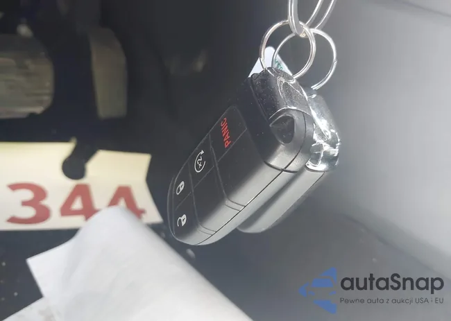 3C4NJDCN2RT129133: 42527500