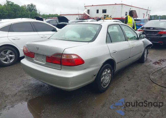 1HGCG6659XA079849: 42527511