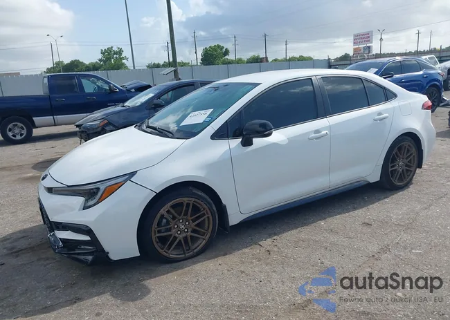 JTDBCMFE8R3064731: 42527558