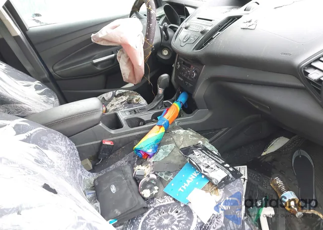 1FMCU0GD8HUB88261: 42527567