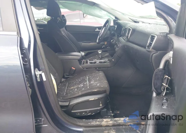 KNDPMCAC5J7310795: 42527576