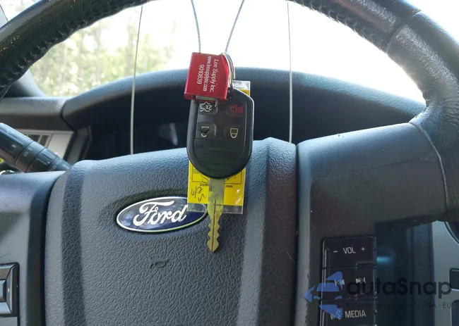 1FMJU1TT6GEF01247: 42528613