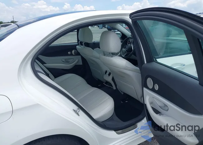 W1KZF8EB8MA962129: 42528890