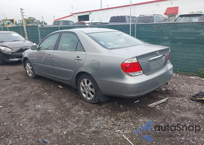 4T1BE30K55U566826: 42528955