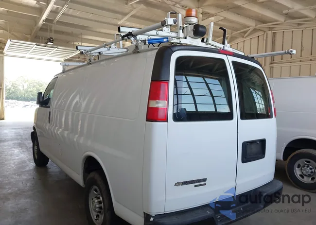 1GCWGFCF9F1277631: 42528992