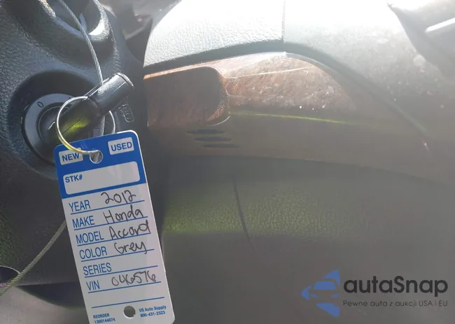 1HGCP2F84CA046576: 42529035