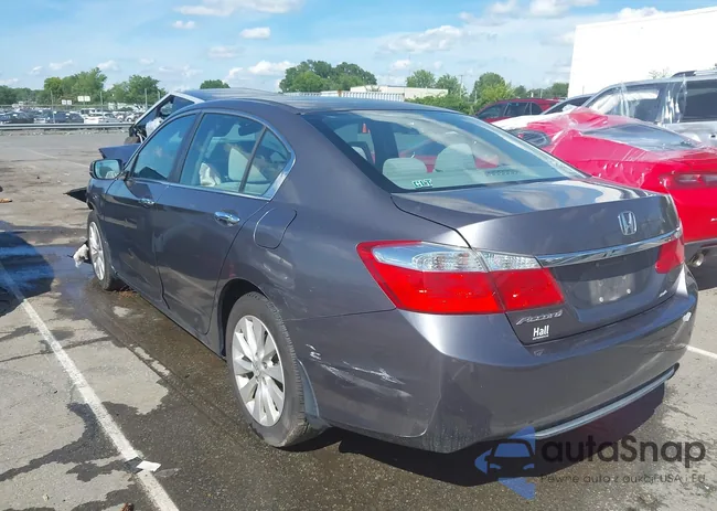 1HGCR2F78EA223571: 42529103