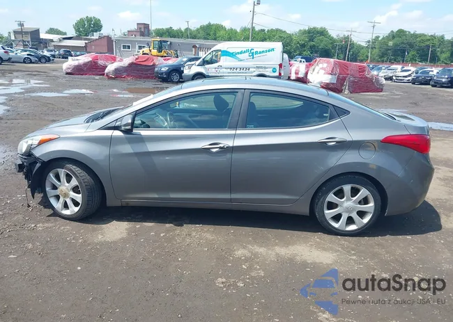 5NPDH4AEXBH046338: 42528326