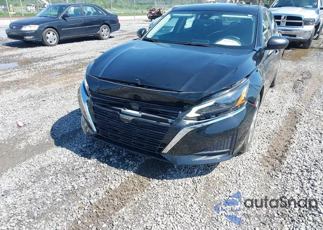 1N4BL4BV5RN338029: 42528359