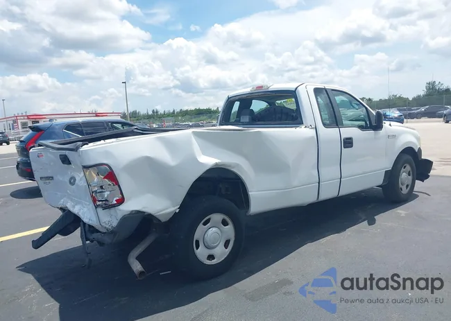 1FTRF12298KE16512: 42528363