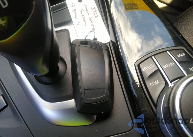 WBA4W3C58KAF92494: 42528382