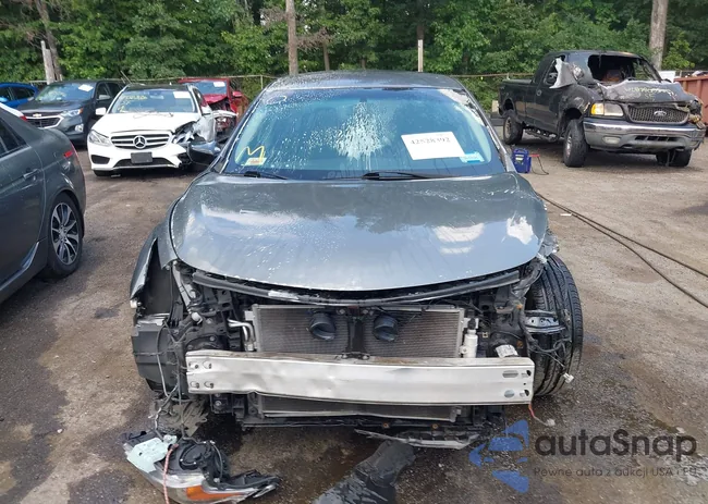 1N4AL3AP2FC234498: 42528392