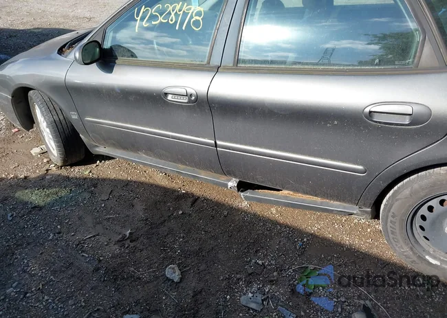 1FAHP56S35A182465: 42528498