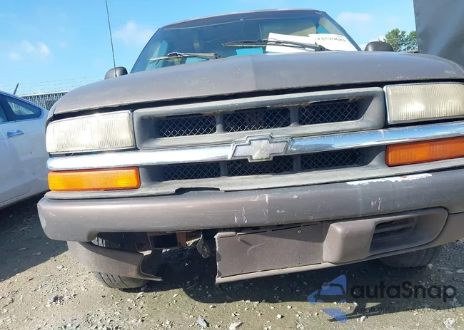 1GCCS1946WK132194: 42529681