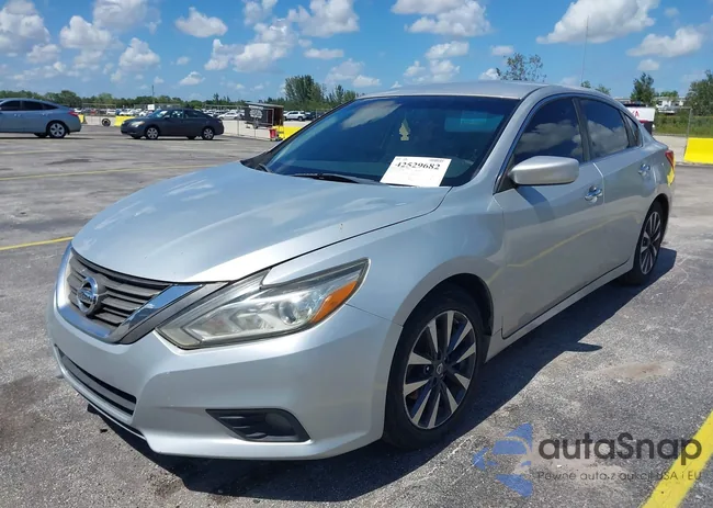 1N4AL3AP5HC251430: 42529682