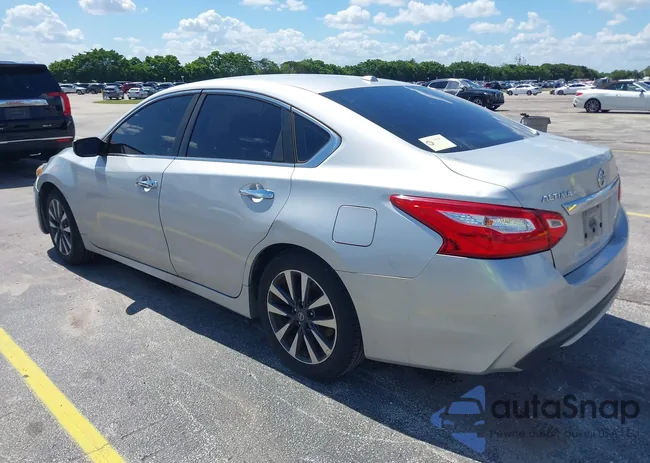 1N4AL3AP5HC251430: 42529682