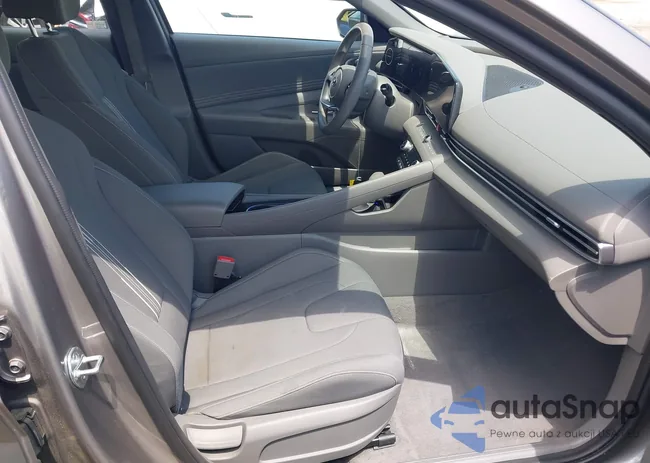 KMHLS4AG6PU592559: 42529828