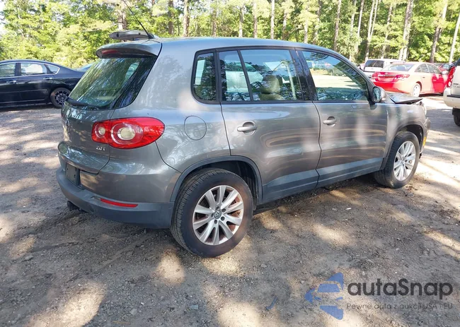 WVGAV7AX5AW512292: 42530082