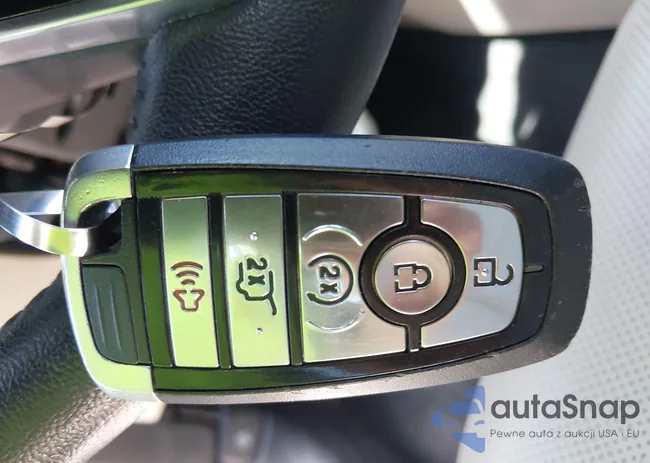 1FMCU0H6XLUC73739: 42529192