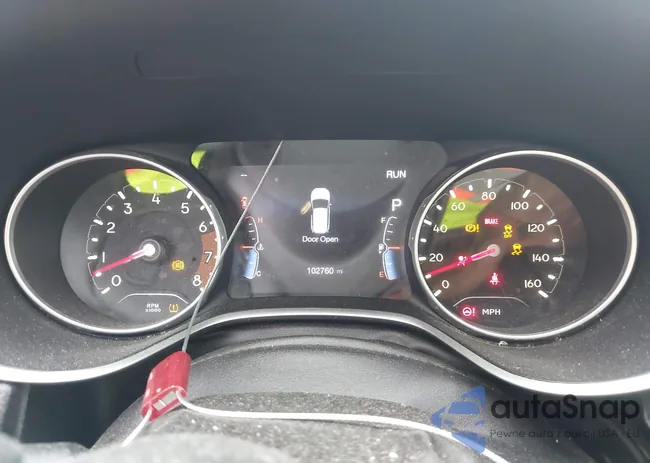 3C4NJDBB9JT31416: 42529381