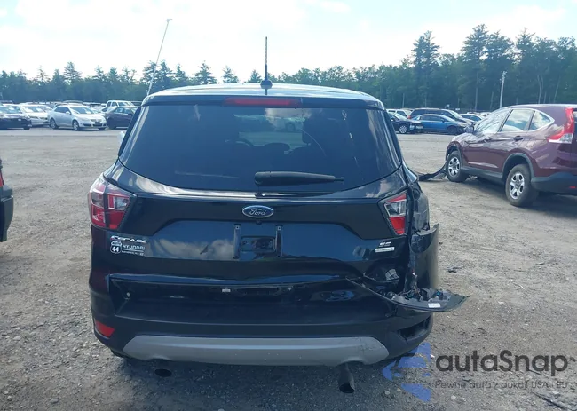 1FMCU0G93HUB04407: 42529425