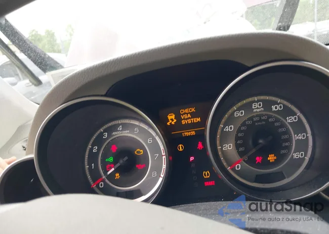 2HNYD2H66BH533099: 42529470