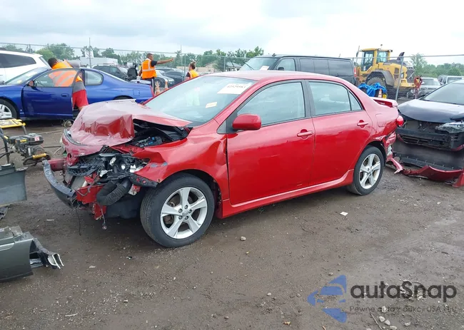 2T1BU4EE9DC116334: 42529583