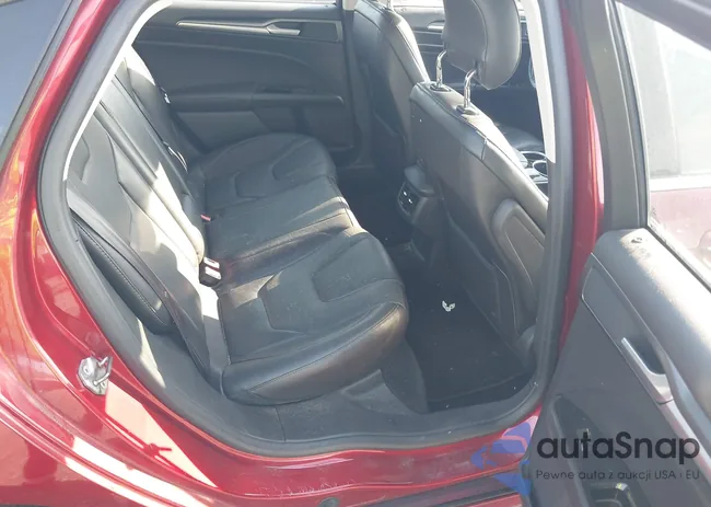 3FA6P0K95DR356960: 42530700